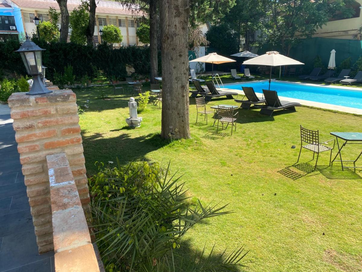 Hotel Luz Almonaster ألموناستير لا ريال المظهر الخارجي الصورة